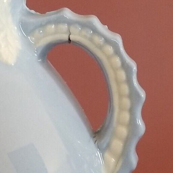 Vintage Victorian Style Ceramic Vase Made In Japan, In White And Blue, 1950s - Picture 9 of 14